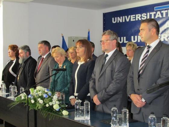 Több ezer hallgatóval és kilenc karral kezd a Vlaicu Egyetem