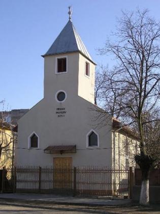 Tízéves a borosjenői református templom